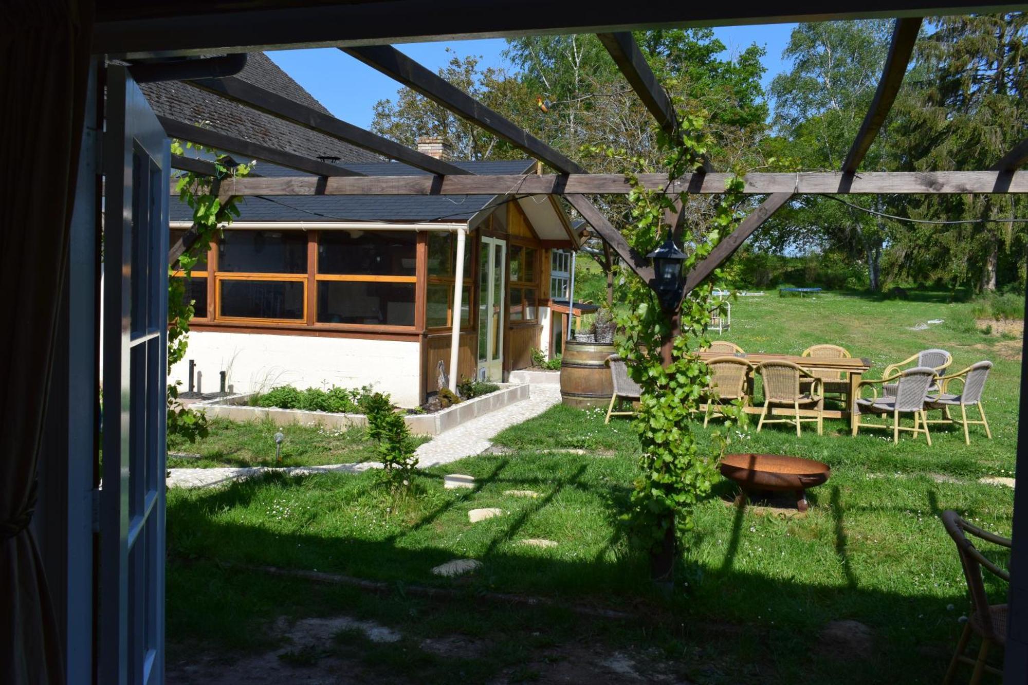 Le Chene D'Or Bed and Breakfast Marcheseuil Εξωτερικό φωτογραφία